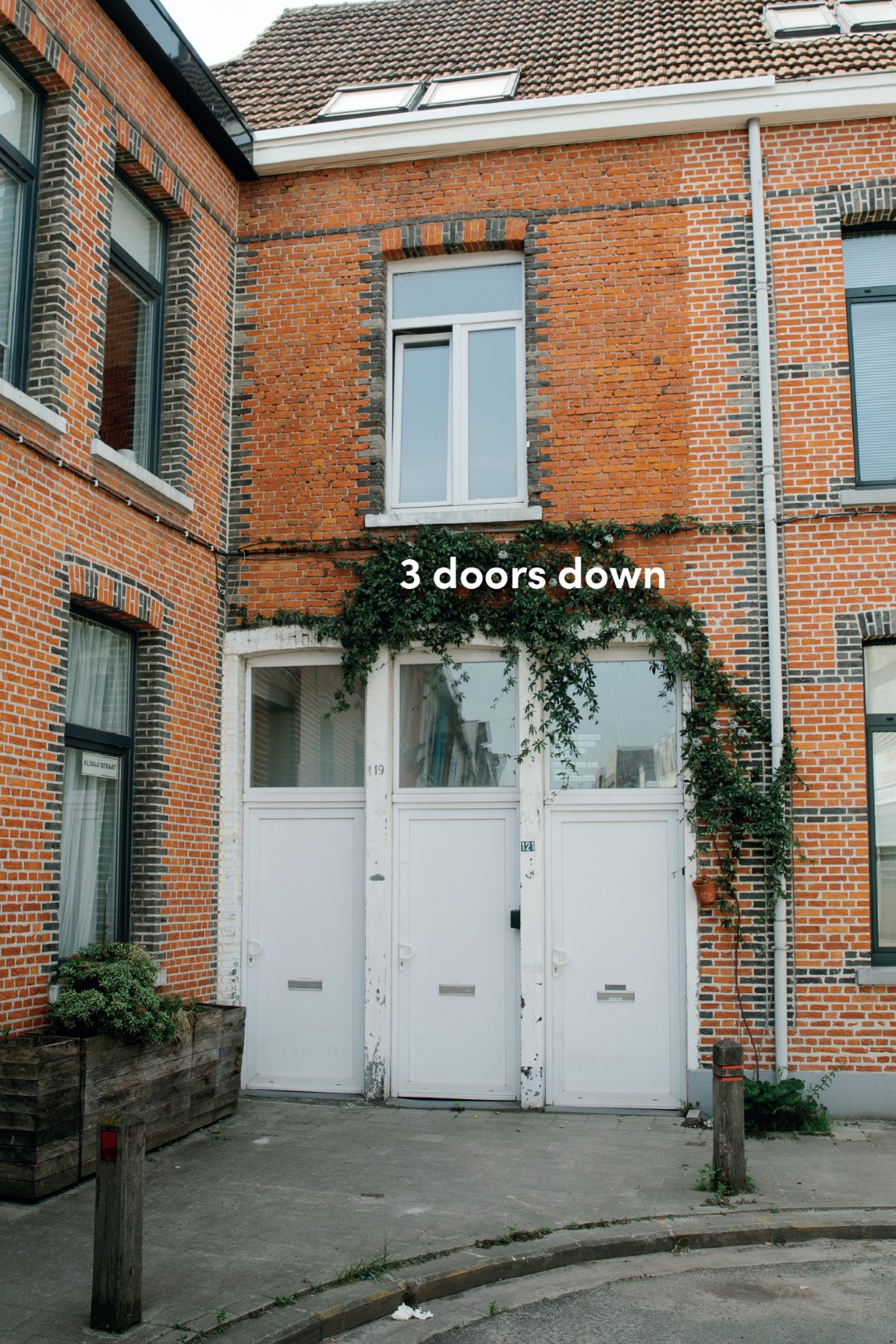 Ugly Belgian Houses - 3 doors down